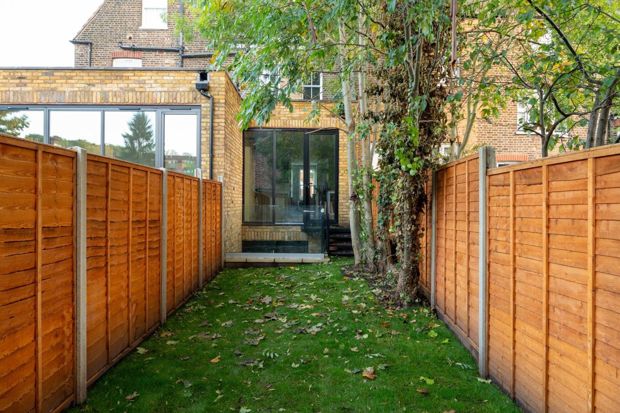 Luxurious & Modern In Honor Oak Apartament Londra
